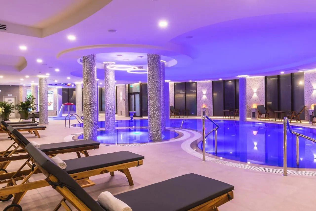 Wind Rose Hotel & Spa Sotji